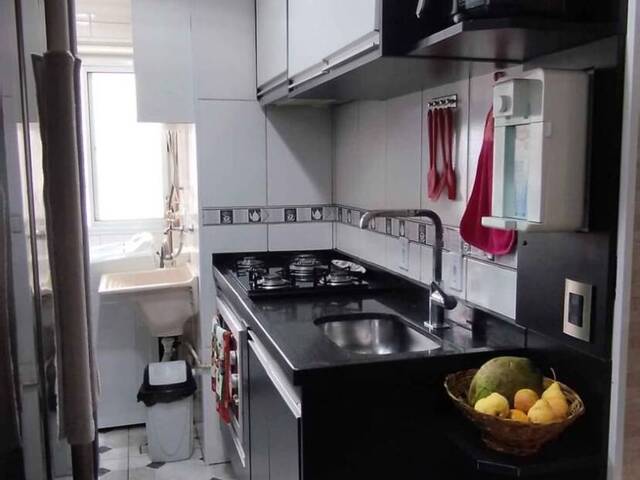 #1529 - Apartamento para Venda em Carapicuíba - SP - 2